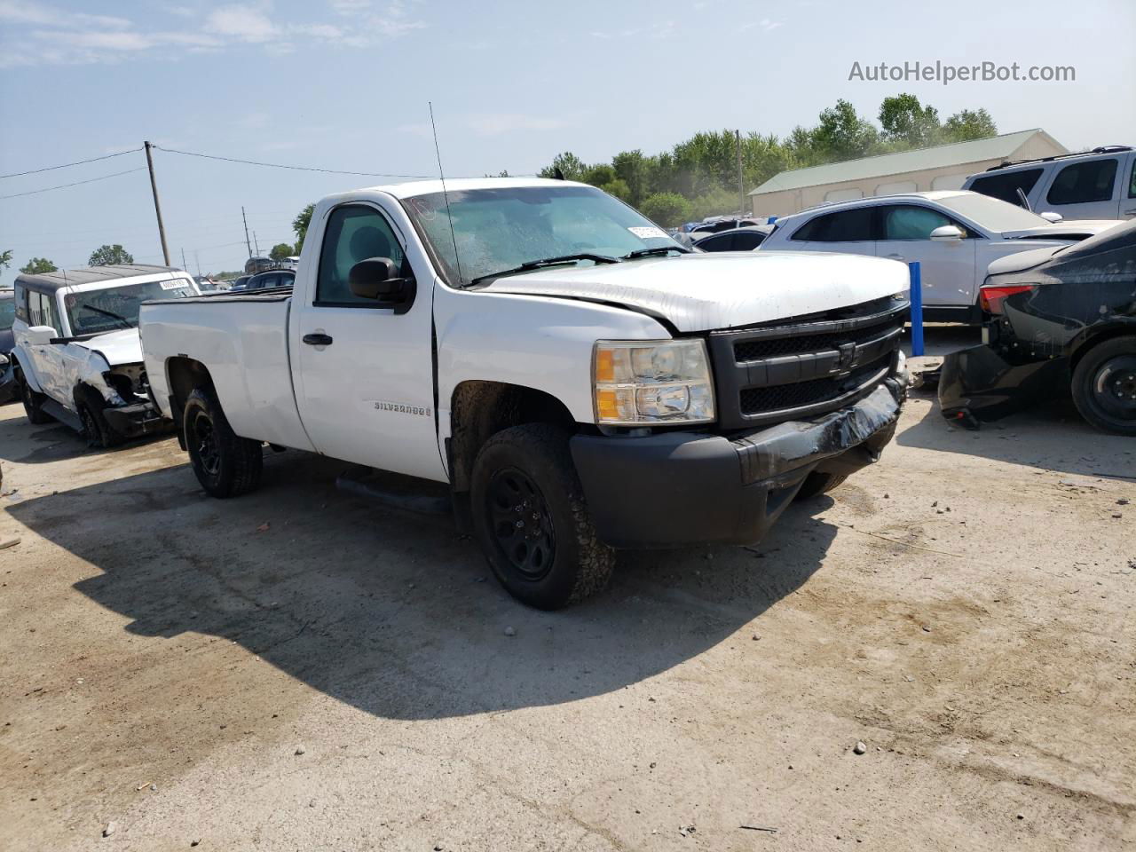 2008 Chevrolet Silverado C1500 White vin: 1GCEC14X18Z163127