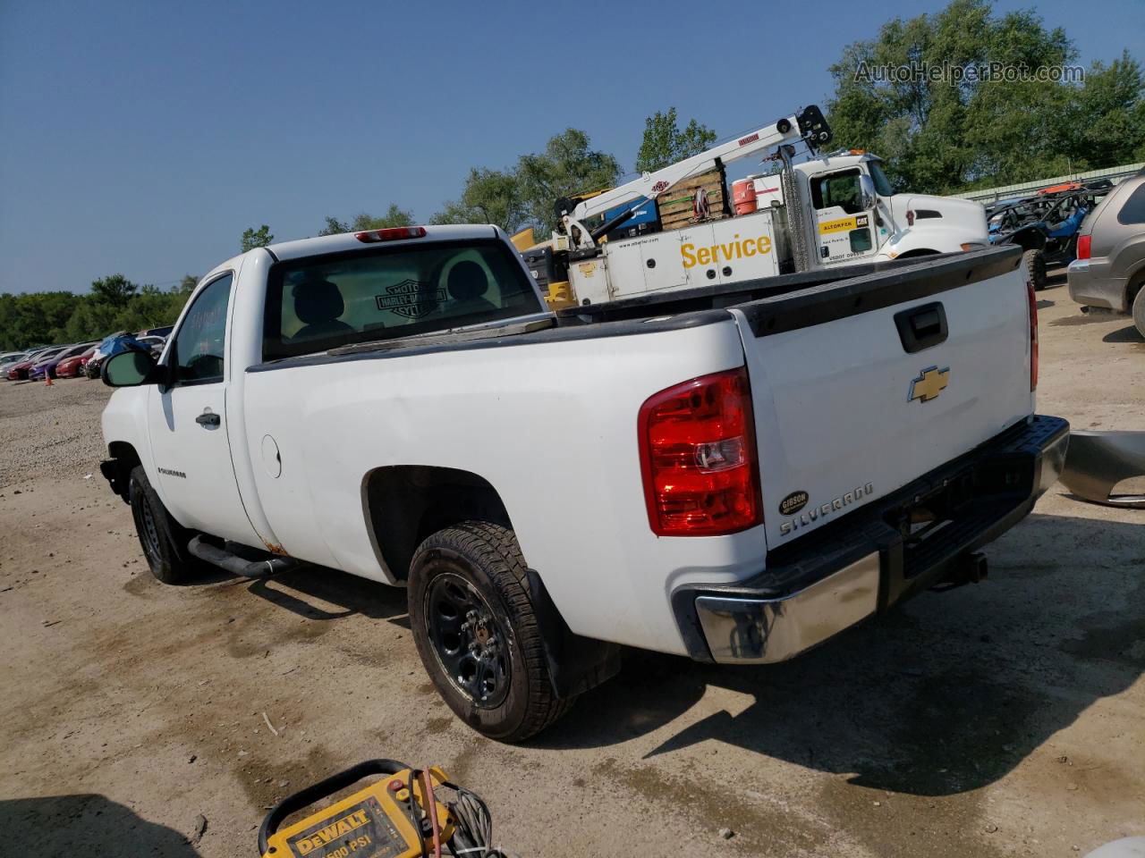 2008 Chevrolet Silverado C1500 White vin: 1GCEC14X18Z163127