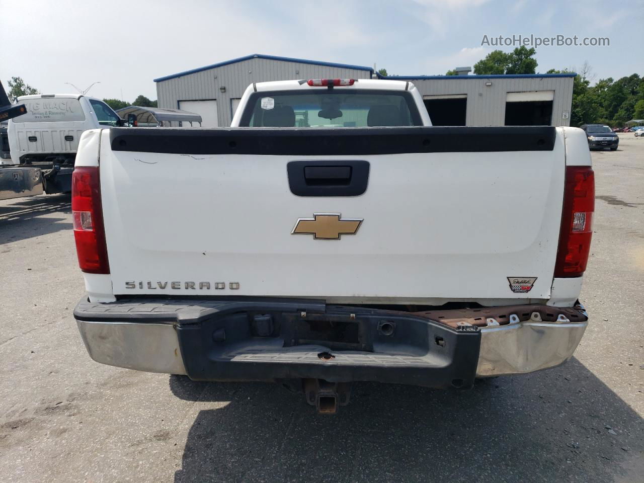 2008 Chevrolet Silverado C1500 White vin: 1GCEC14X28Z188120