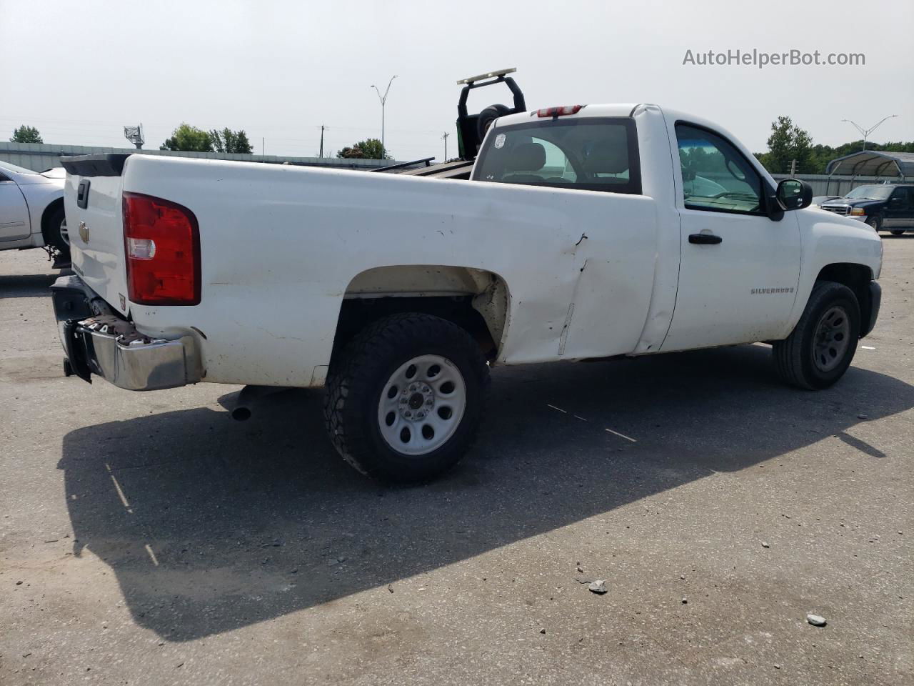 2008 Chevrolet Silverado C1500 White vin: 1GCEC14X28Z188120