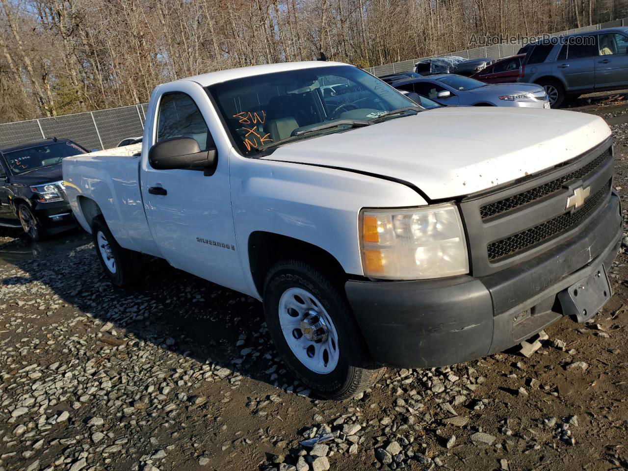 2008 Chevrolet Silverado C1500 White vin: 1GCEC14X78Z235464