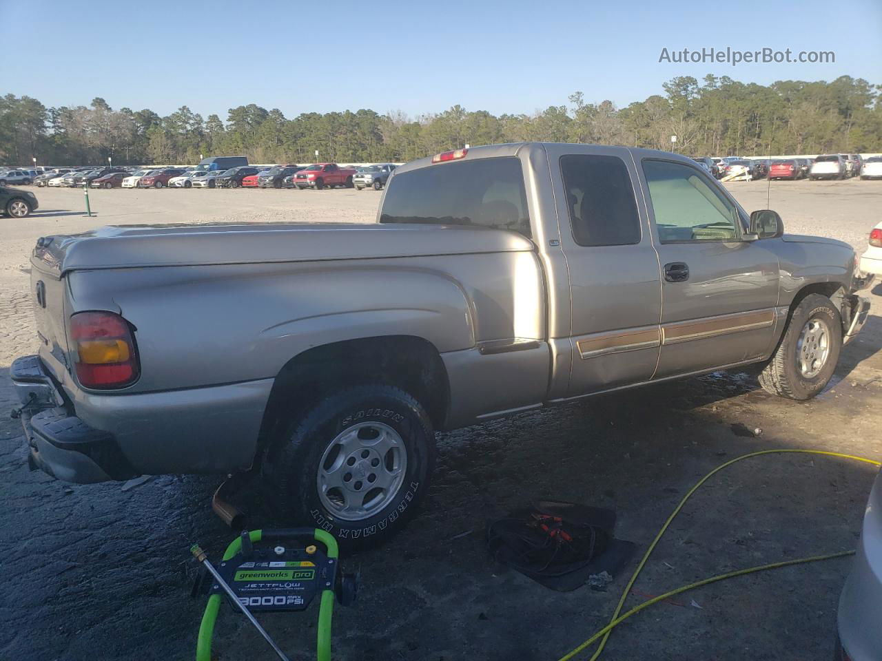 2003 Chevrolet Silverado C1500 Gold vin: 1GCEC19T23Z333994