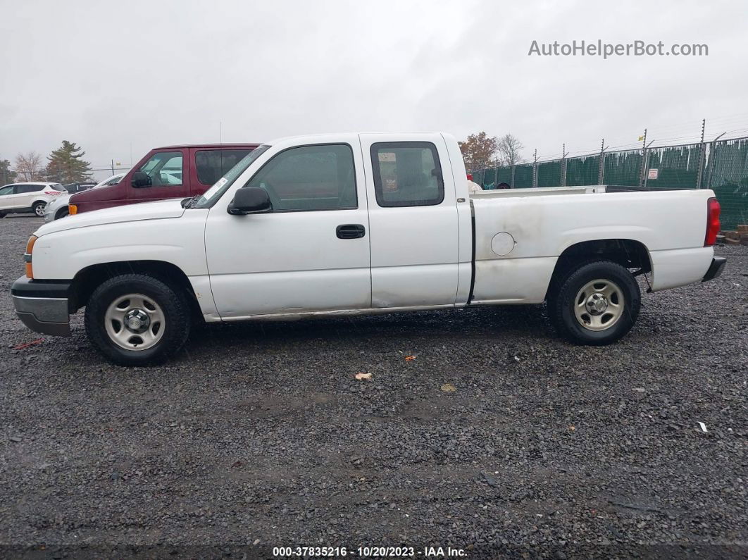 2003 Chevrolet Silverado 1500 Work Truck White vin: 1GCEC19X73Z153462