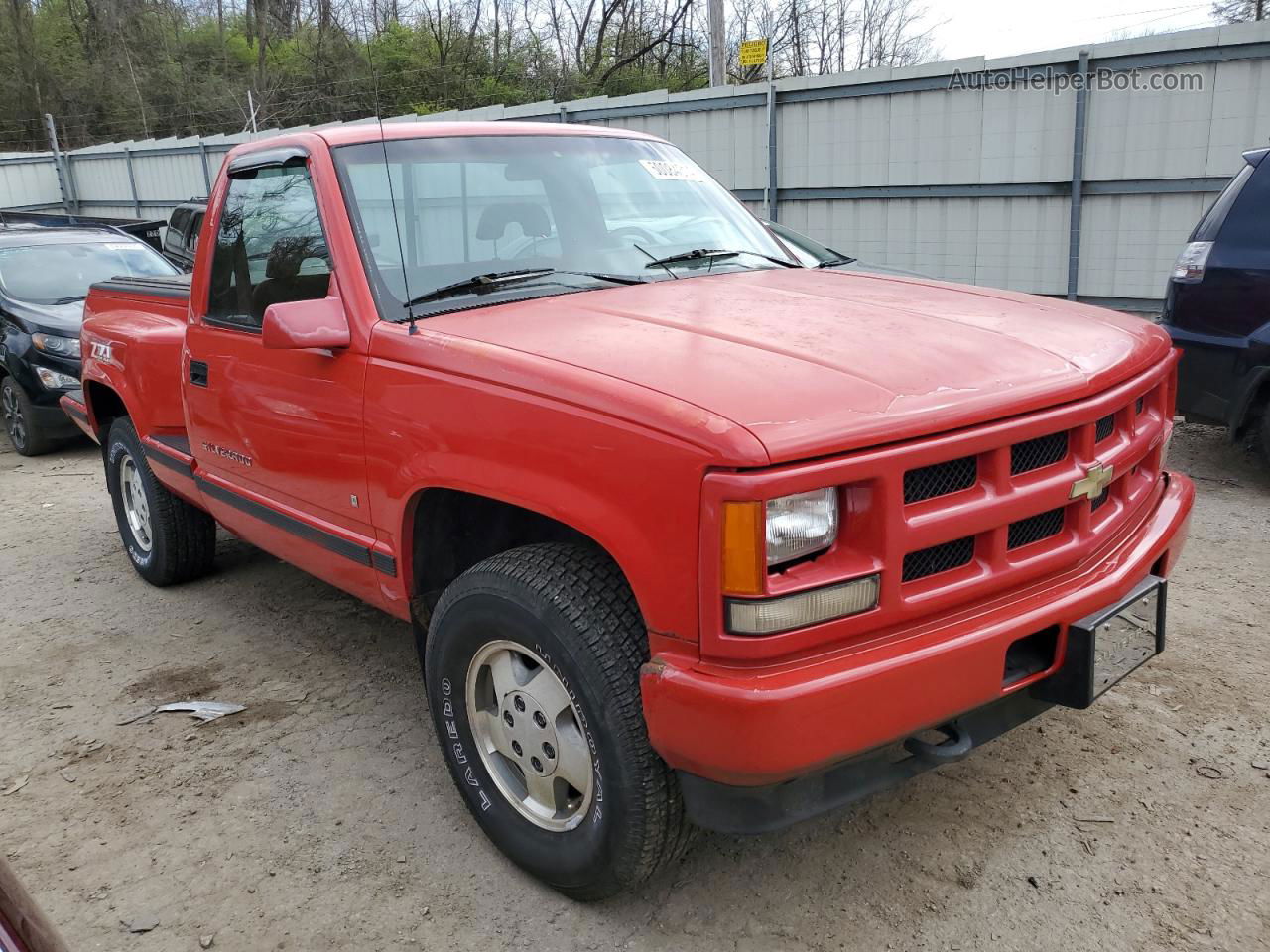 1993 Chevrolet Gmt-400 K1500 Red vin: 1GCEK14H2PZ240663