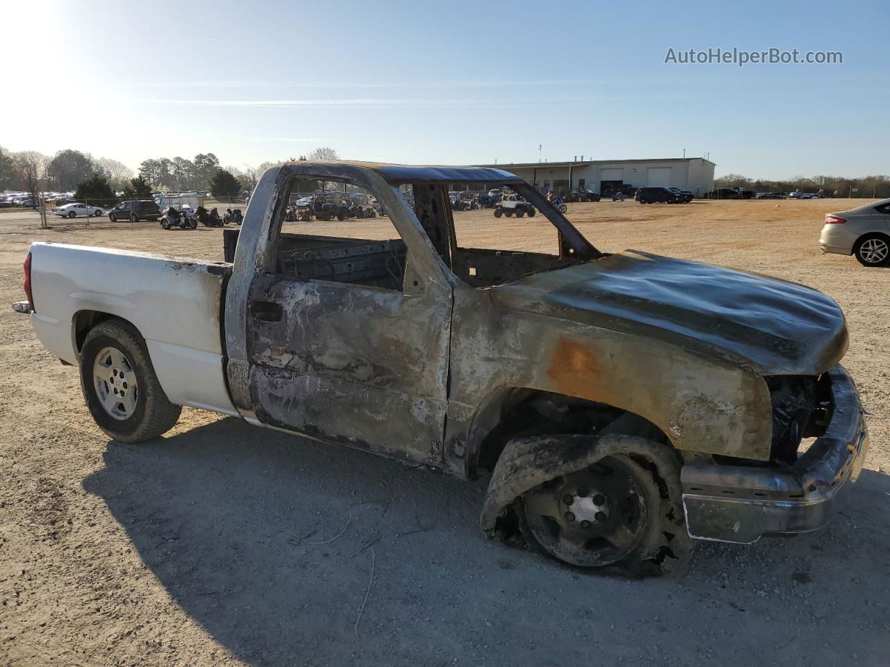 2003 Chevrolet Silverado K1500 Белый vin: 1GCEK14T83Z174036