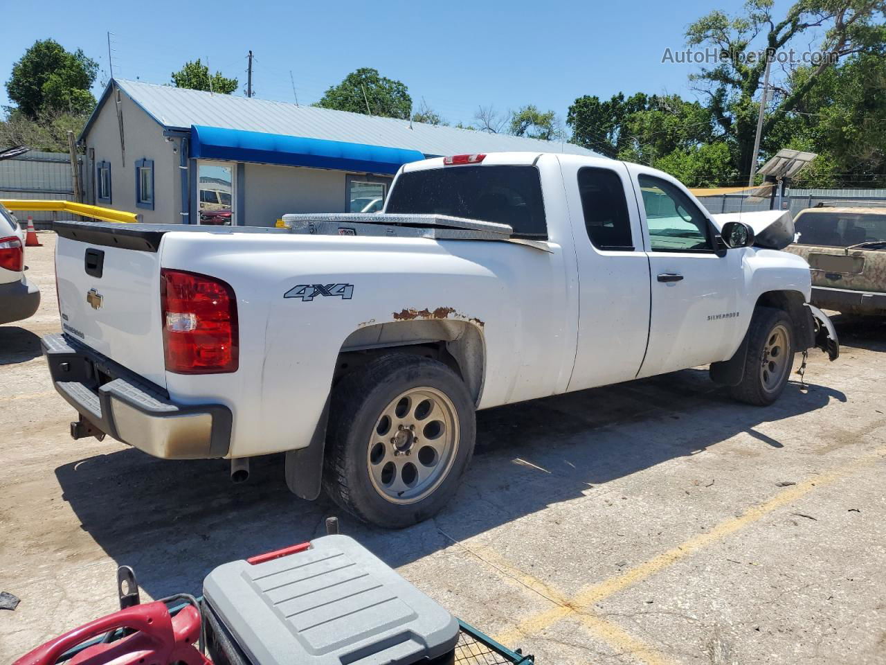 2008 Chevrolet Silverado K1500 White vin: 1GCEK19078Z224608