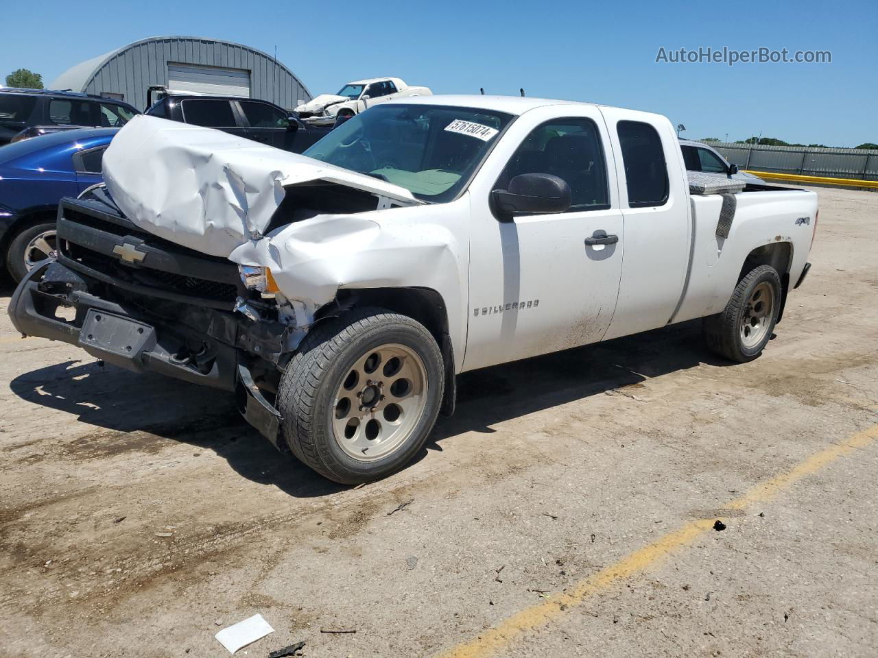 2008 Chevrolet Silverado K1500 White vin: 1GCEK19078Z224608