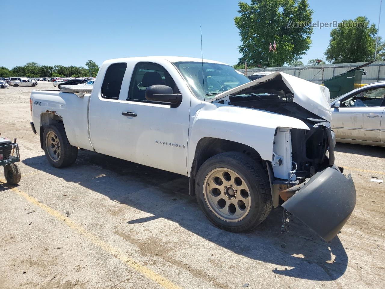 2008 Chevrolet Silverado K1500 White vin: 1GCEK19078Z224608