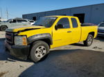 2008 Chevrolet Silverado K1500 Yellow vin: 1GCEK190X8Z297956