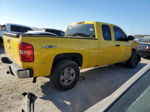 2008 Chevrolet Silverado K1500 Yellow vin: 1GCEK190X8Z297956