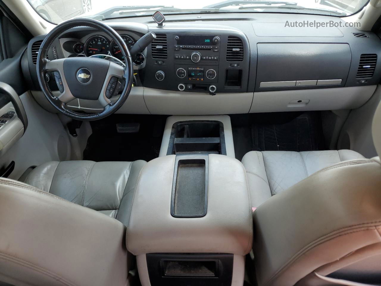 2008 Chevrolet Silverado K1500 White vin: 1GCEK19J78Z157274