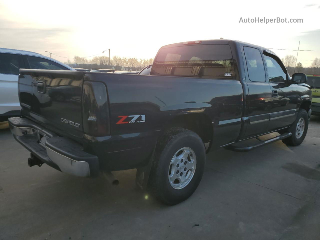 2003 Chevrolet Silverado K1500 Черный vin: 1GCEK19T43E226312