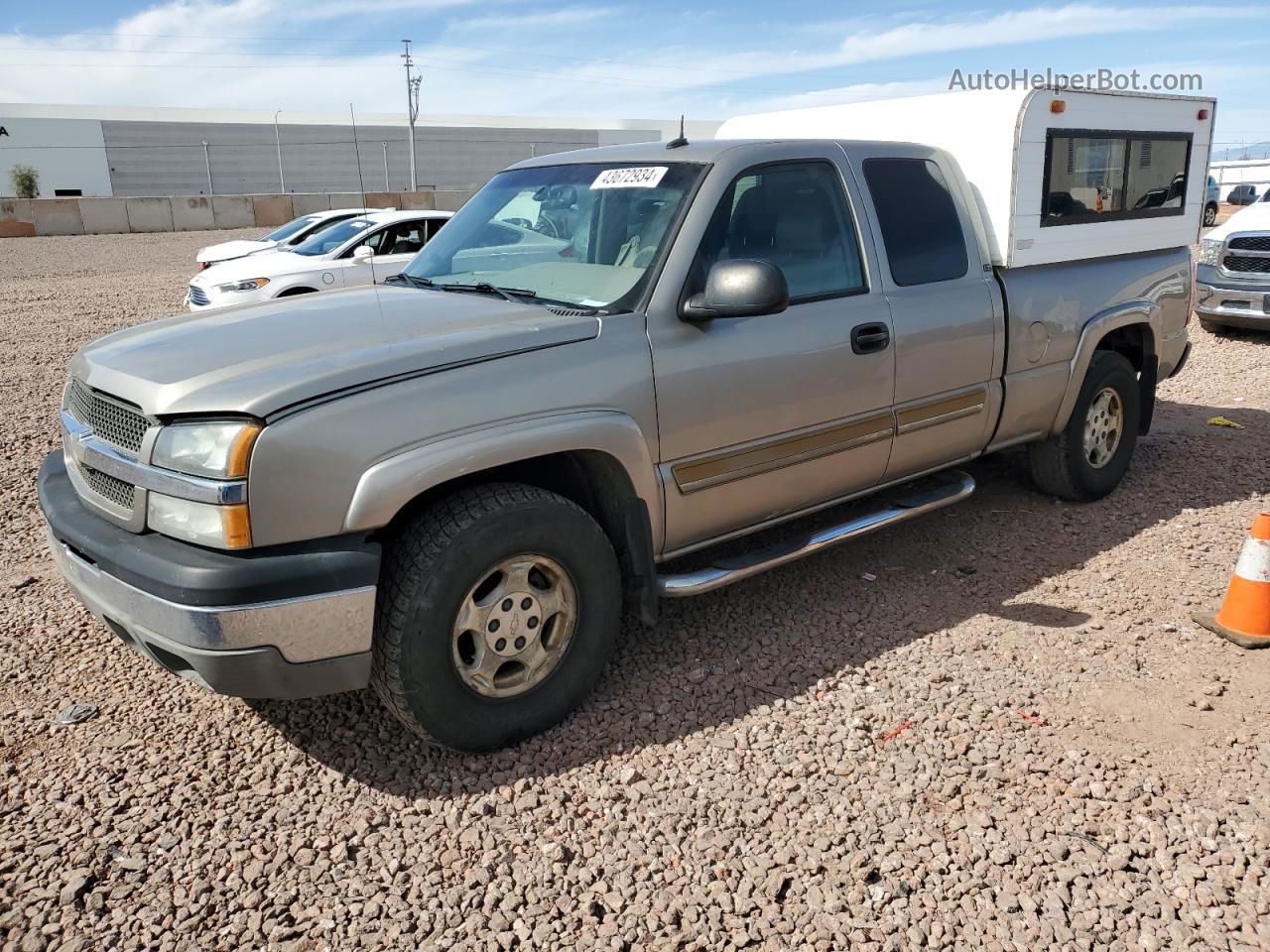 2003 Chevrolet Silverado K1500 Золотой vin: 1GCEK19T63E343308