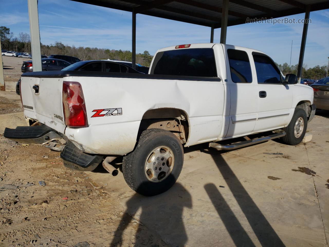 2003 Chevrolet Silverado K1500 White vin: 1GCEK19T73E302279