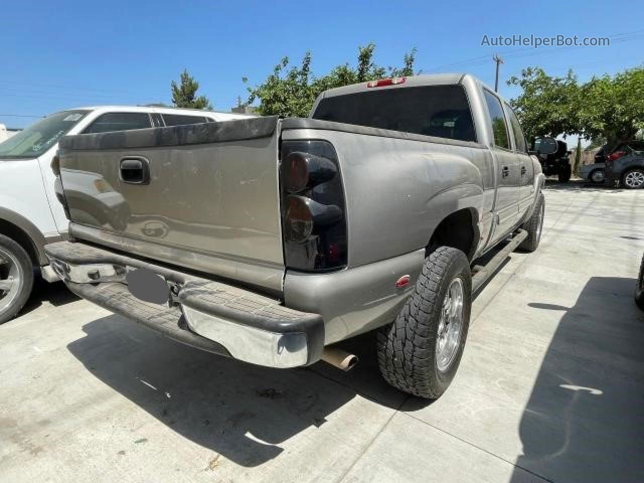 2003 Chevrolet Silverado K1500 Heavy Duty Gray vin: 1GCGK13U73F182360