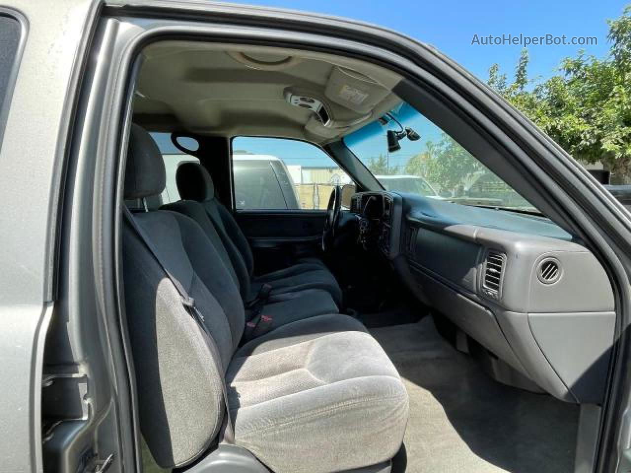 2003 Chevrolet Silverado K1500 Heavy Duty Gray vin: 1GCGK13U73F182360