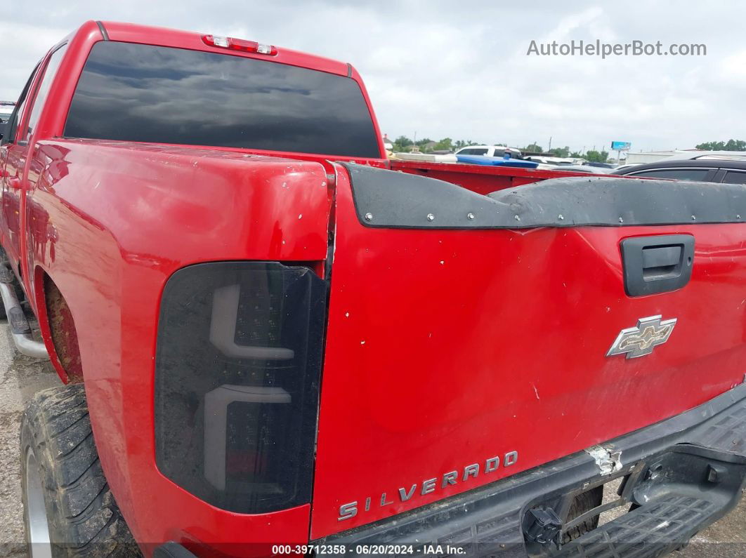 2008 Chevrolet Silverado 2500hd Ltz Red vin: 1GCHC236X8F153371