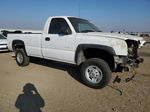 2003 Chevrolet Silverado C2500 Heavy Duty White vin: 1GCHC24UX3E158517