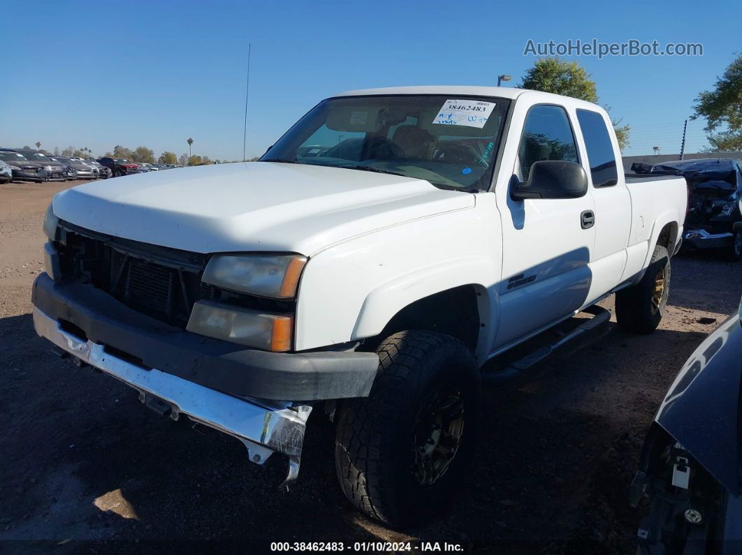 2003 Chevrolet Silverado 2500hd Ls White vin: 1GCHC29163E149134