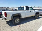 2003 Chevrolet Silverado C2500 Heavy Duty White vin: 1GCHC29U93E361598