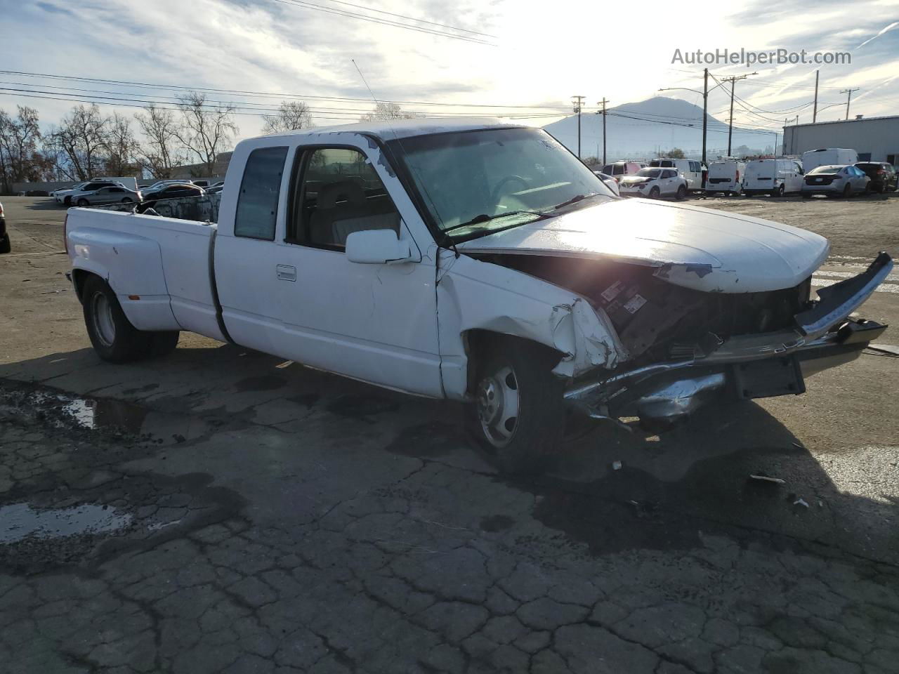 1993 Chevrolet Gmt-400 C3500 White vin: 1GCHC39N7PE235776