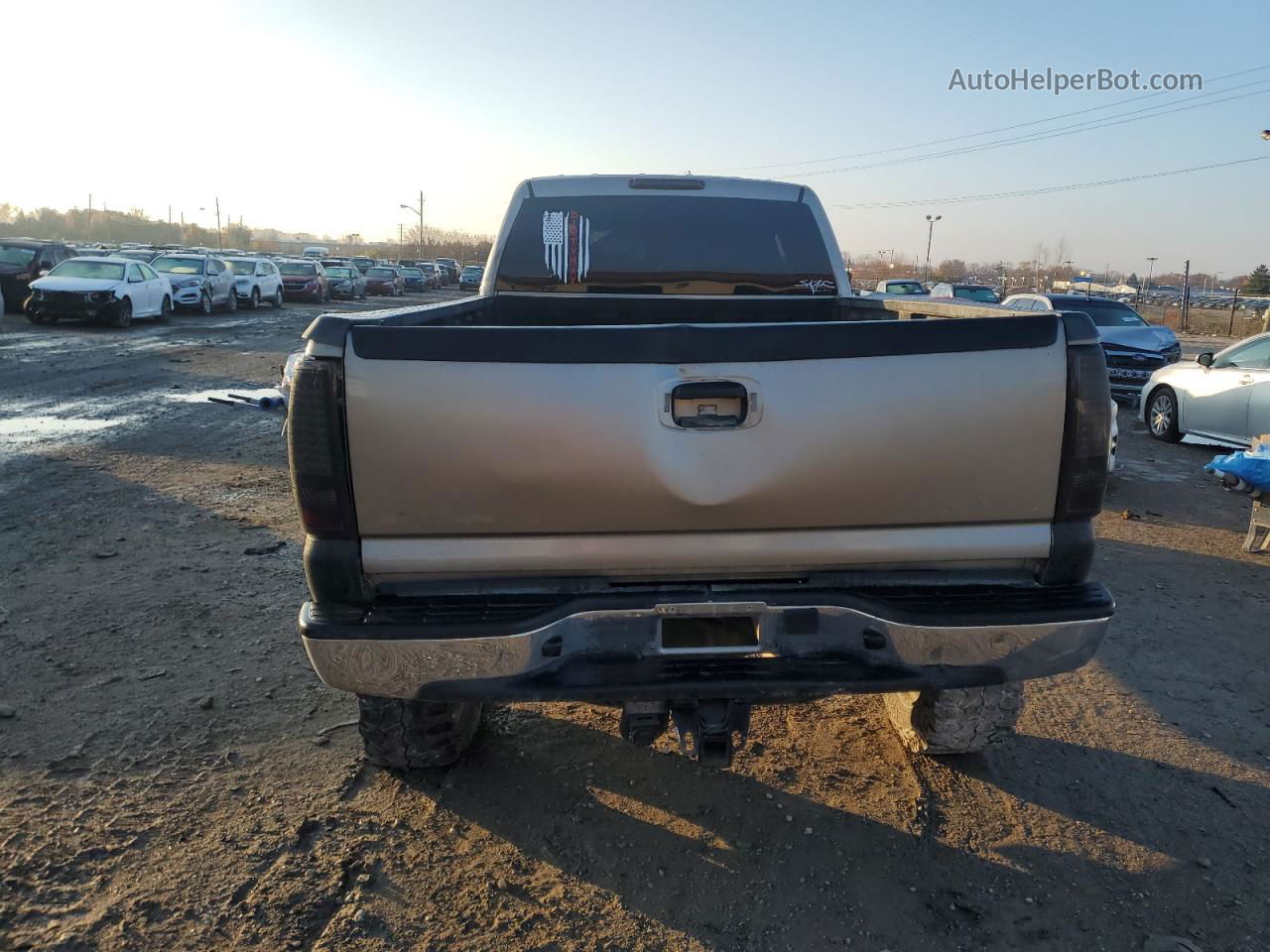 2003 Chevrolet Silverado K2500 Heavy Duty Gold vin: 1GCHK23123F109199