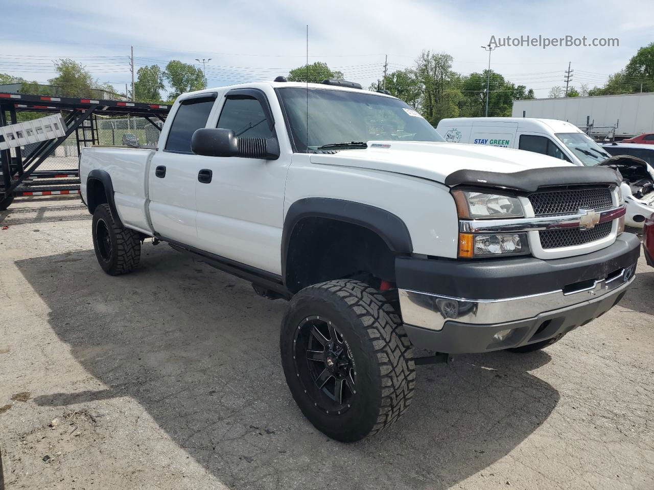 2003 Chevrolet Silverado K2500 Heavy Duty White vin: 1GCHK23153F215534