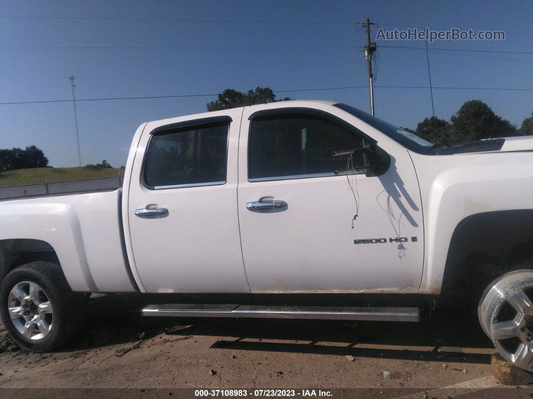 2008 Chevrolet Silverado 2500hd Lt W/1lt White vin: 1GCHK23658F162045