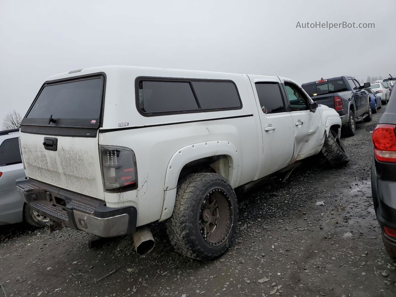 2008 Chevrolet Silverado K2500 Heavy Duty White vin: 1GCHK23688F146034