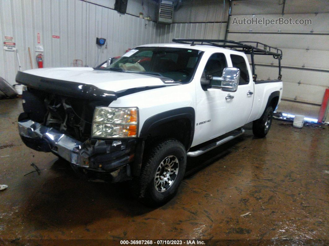 2008 Chevrolet Silverado 2500hd Lt W/1lt White vin: 1GCHK23K28F218715