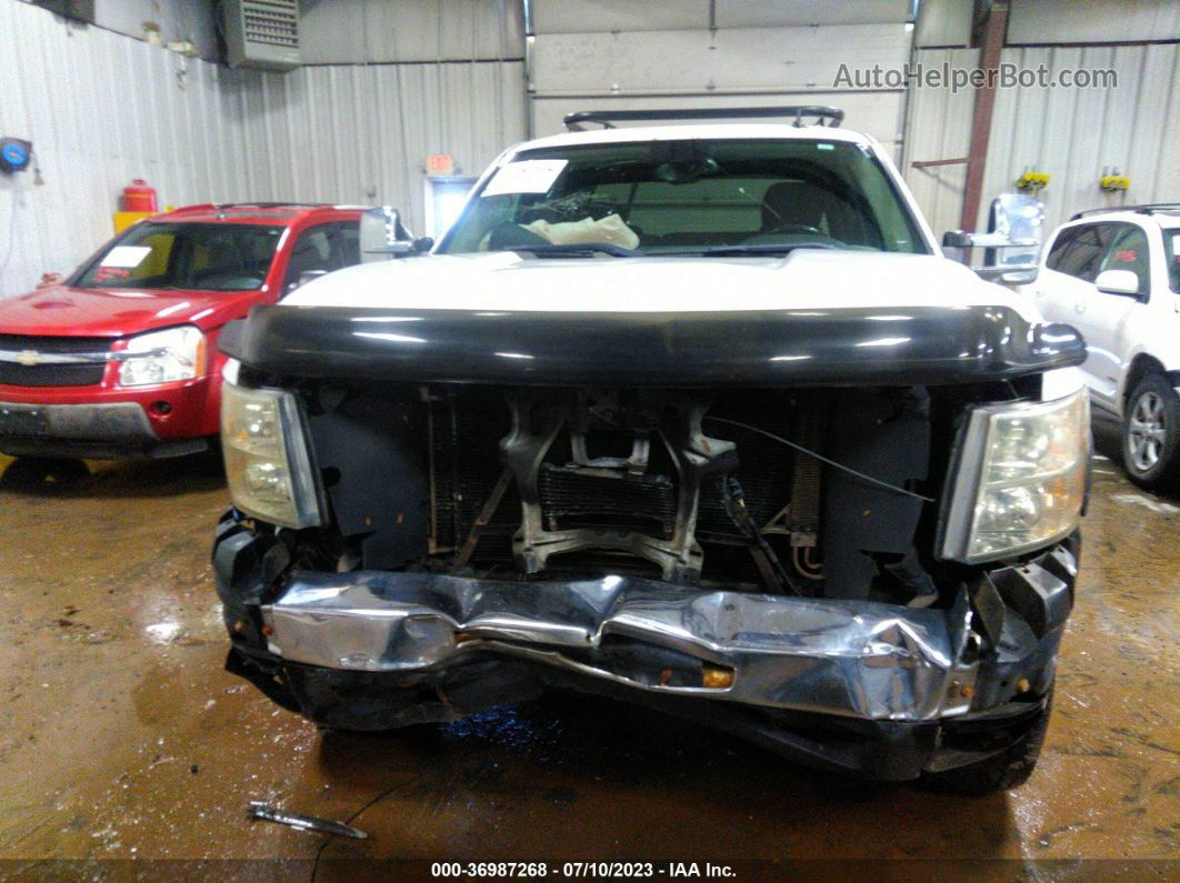 2008 Chevrolet Silverado 2500hd Lt W/1lt White vin: 1GCHK23K28F218715