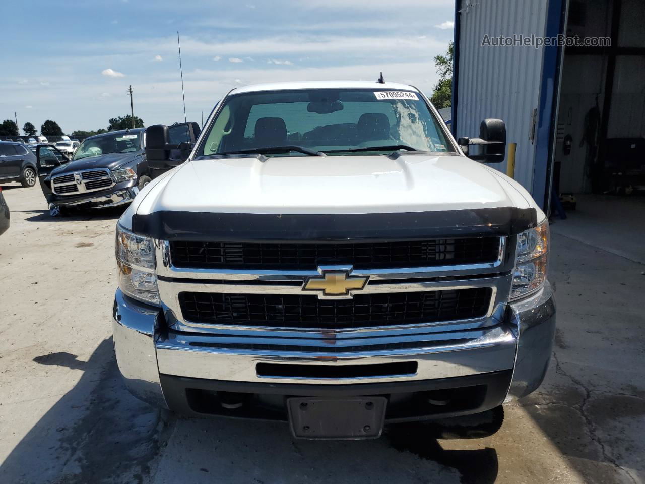 2008 Chevrolet Silverado K2500 Heavy Duty White vin: 1GCHK24638E165496