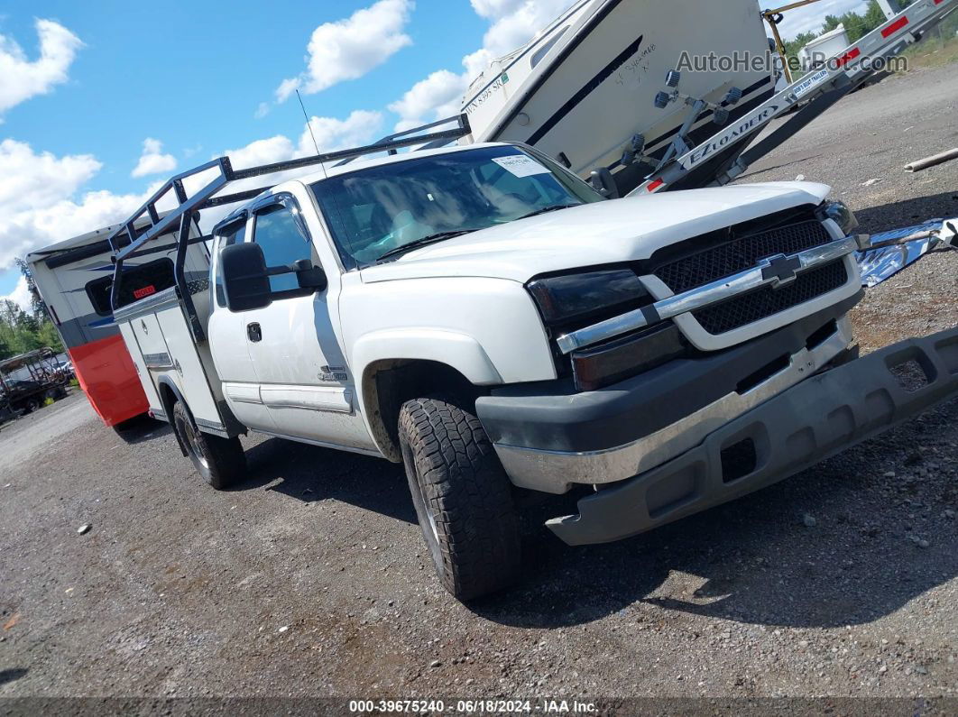 2003 Chevrolet Silverado 2500hd Ls White vin: 1GCHK29103E181354