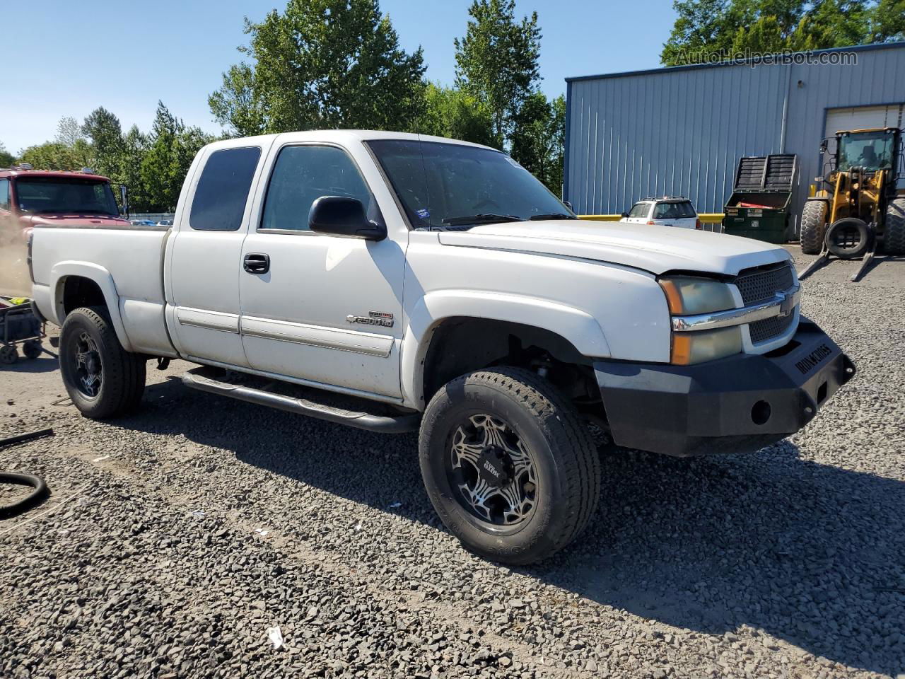 2003 Chevrolet Silverado K2500 Heavy Duty White vin: 1GCHK29113E270110