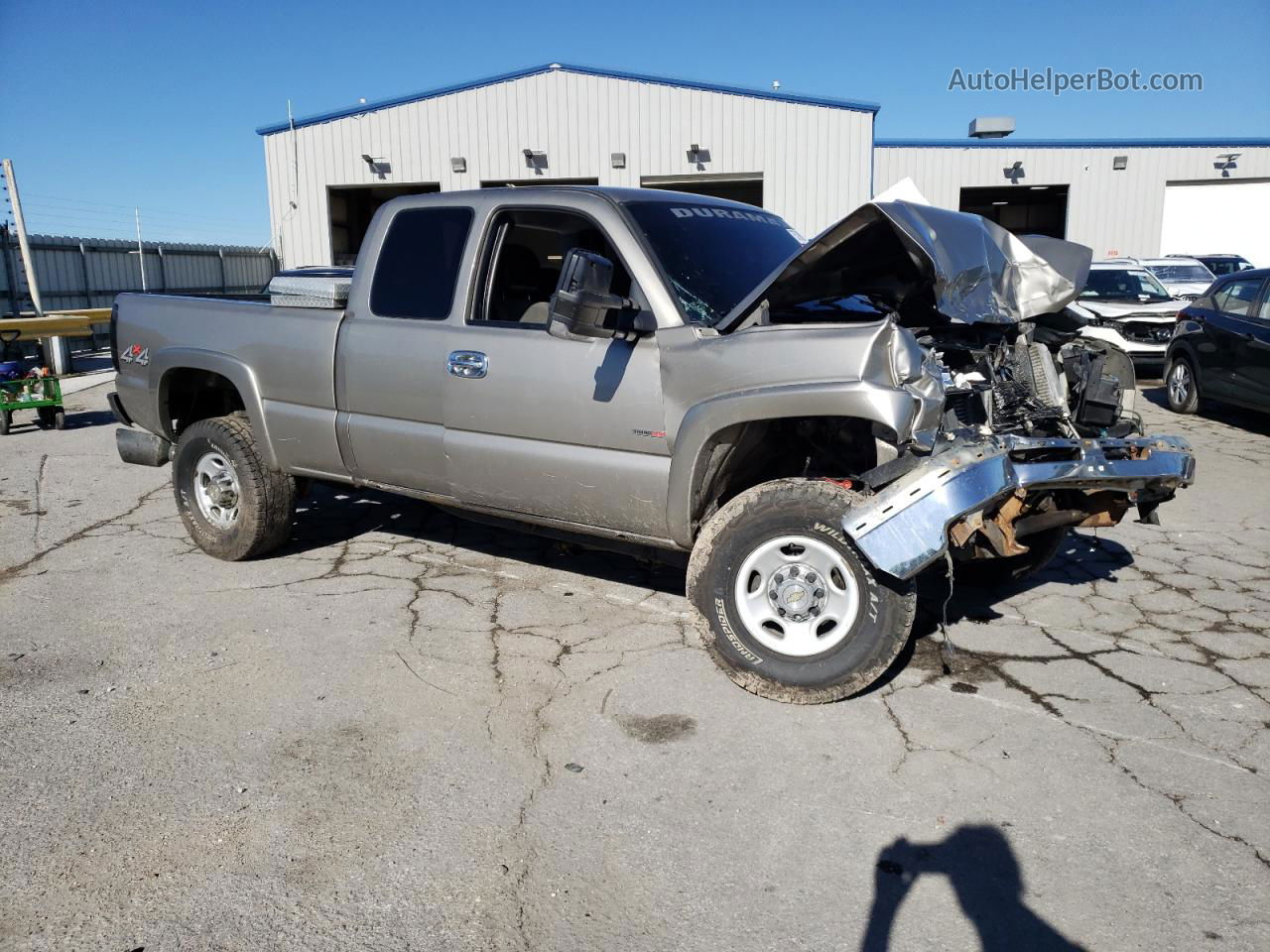 2003 Chevrolet Silverado K2500 Heavy Duty Gold vin: 1GCHK29183E177925