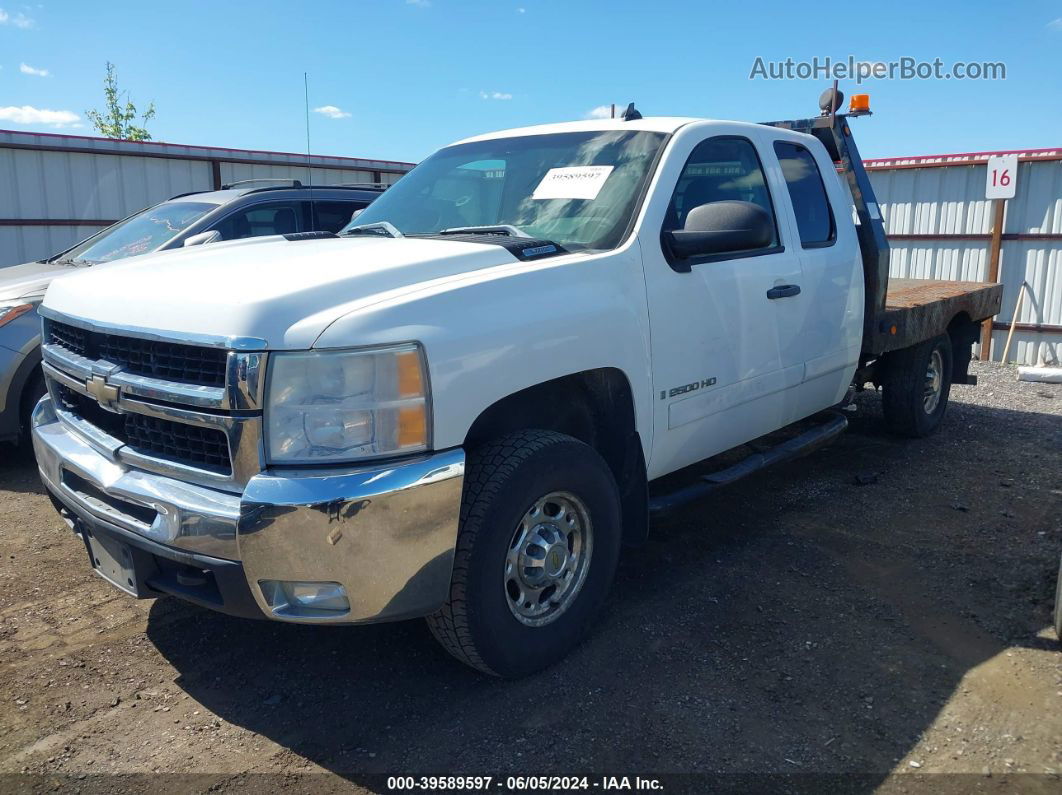 2008 Chevrolet Silverado 2500hd Lt1 White vin: 1GCHK29K38E128230