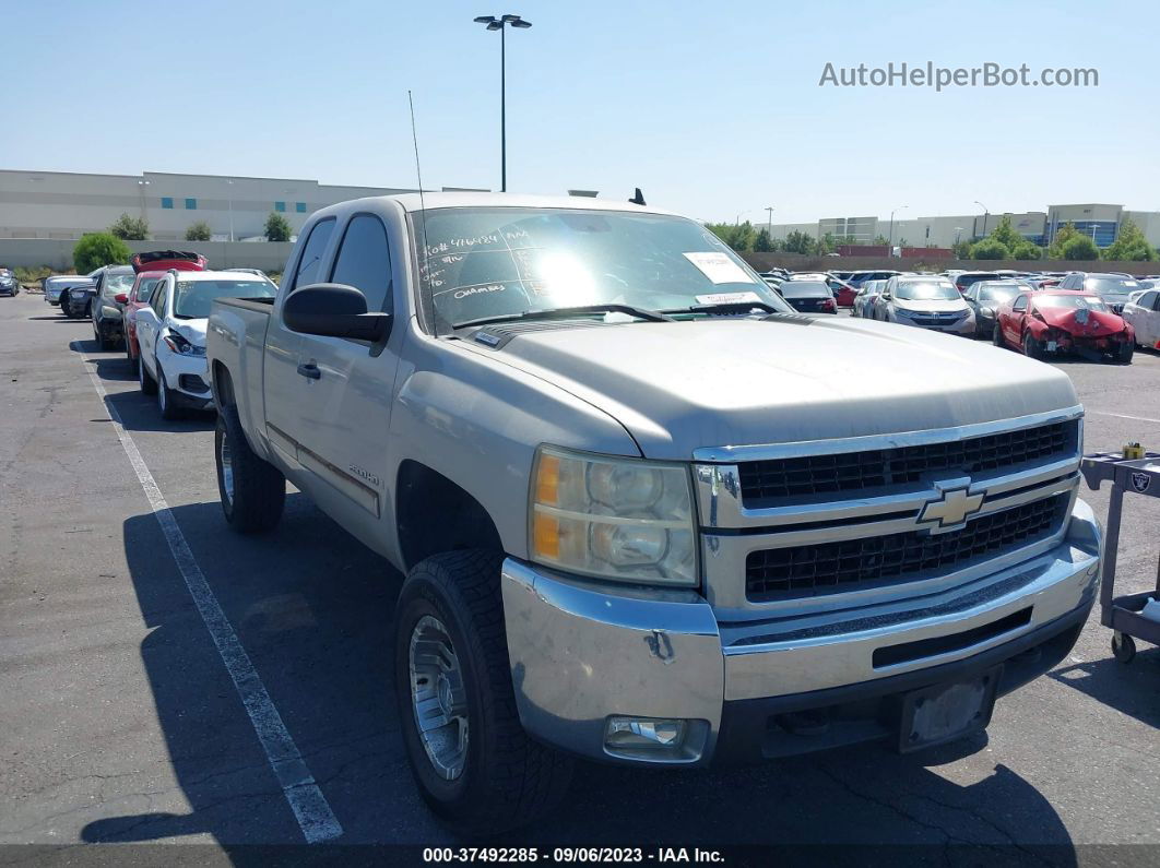 2008 Chevrolet Silverado 2500hd Lt W/1lt Silver vin: 1GCHK29K68E193878