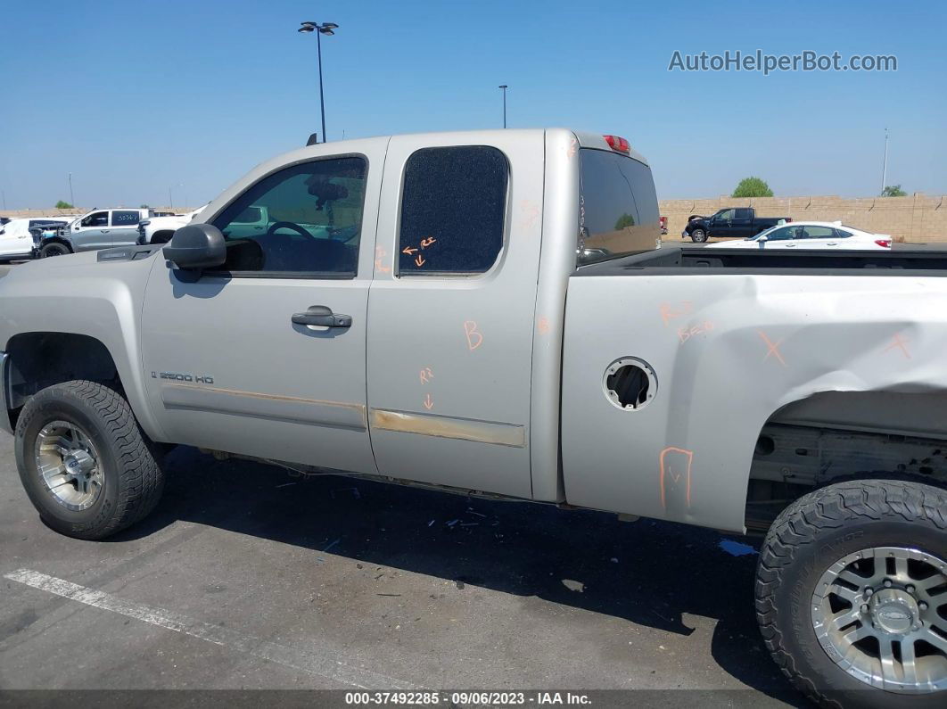 2008 Chevrolet Silverado 2500hd Lt W/1lt Silver vin: 1GCHK29K68E193878