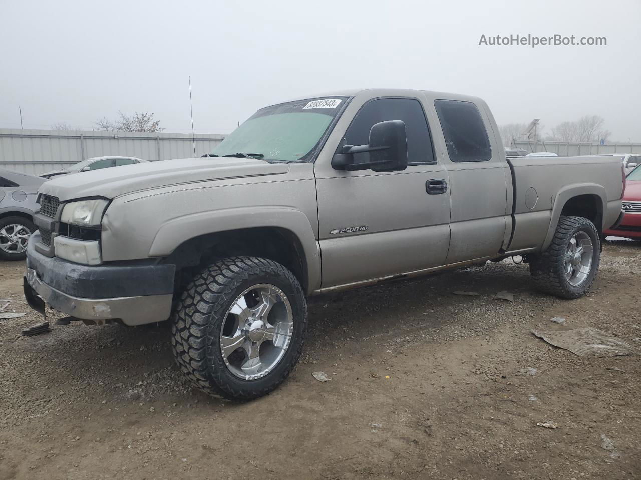 2003 Chevrolet Silverado K2500 Heavy Duty Tan vin: 1GCHK29U13E118807