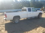 2003 Chevrolet Silverado K2500 Heavy Duty White vin: 1GCHK29U63E166609