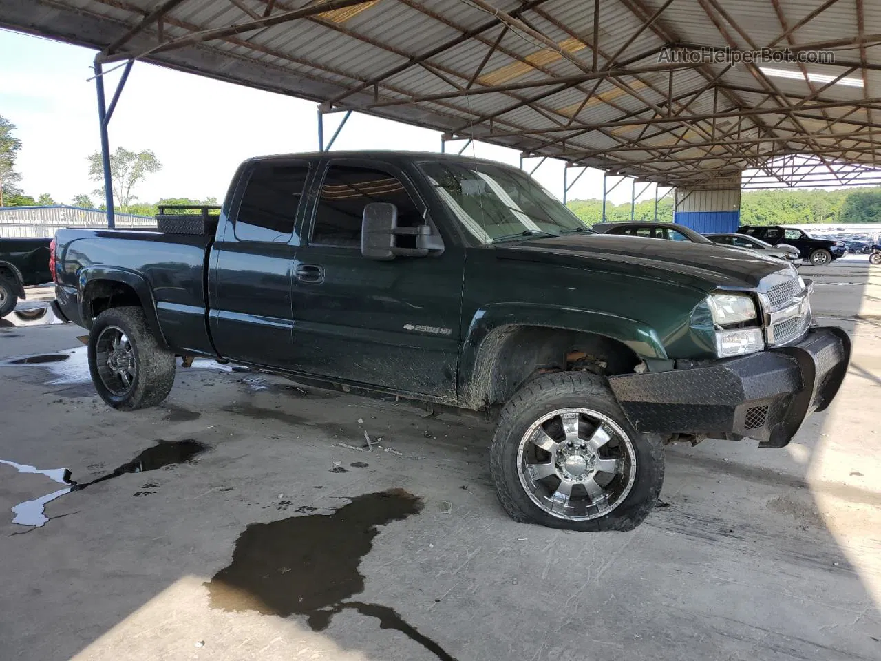 2003 Chevrolet Silverado K2500 Heavy Duty Green vin: 1GCHK29U73E116463