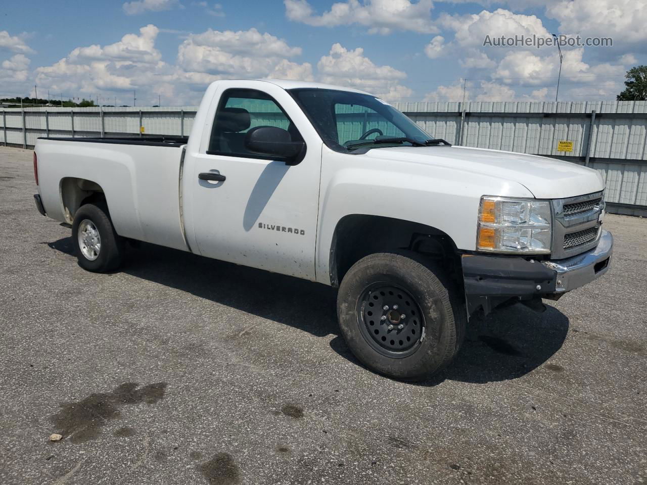 2013 Chevrolet Silverado C1500 White vin: 1GCNCPEA6DZ394810