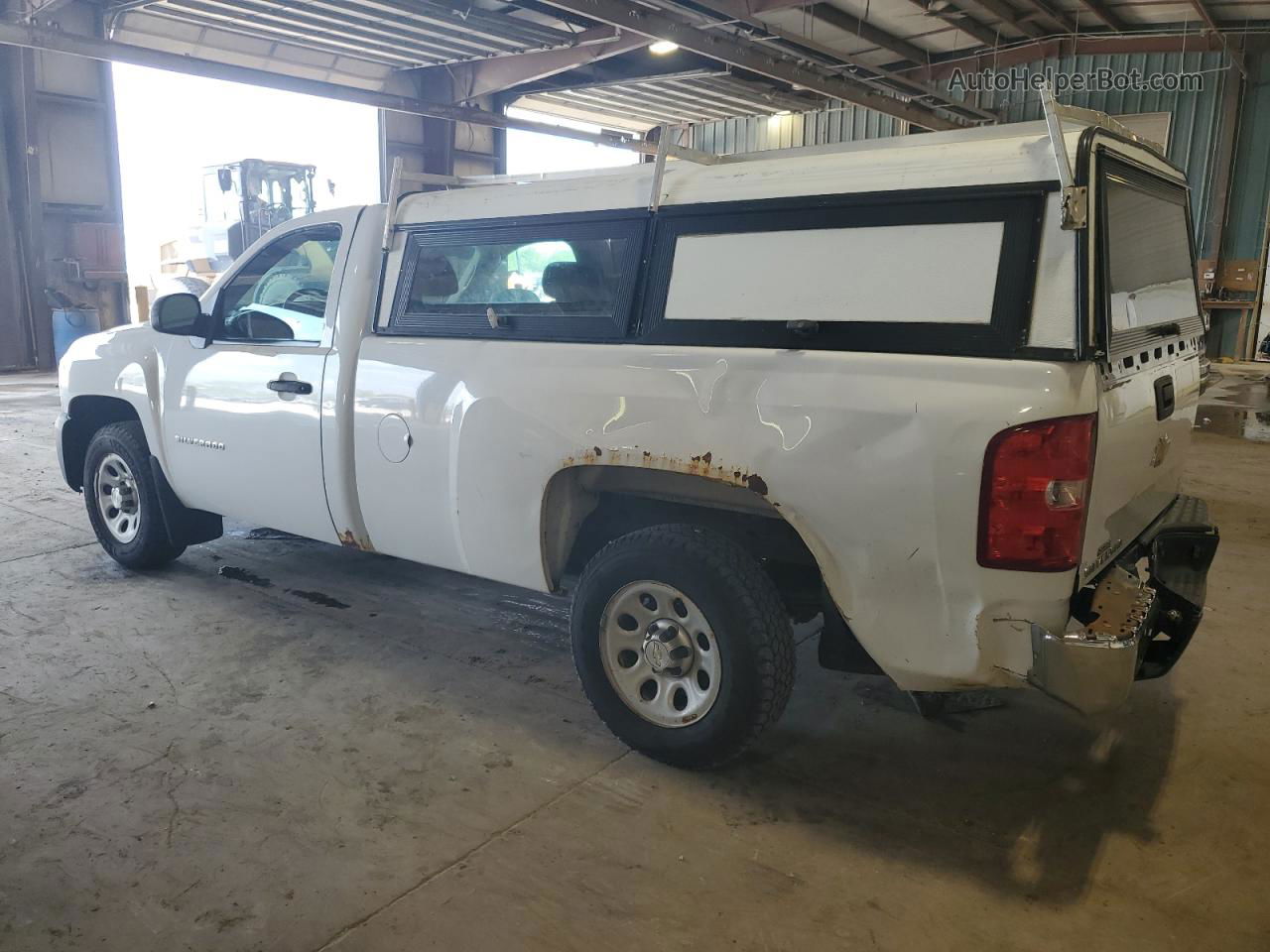 2013 Chevrolet Silverado C1500 Белый vin: 1GCNCPEX0DZ165995