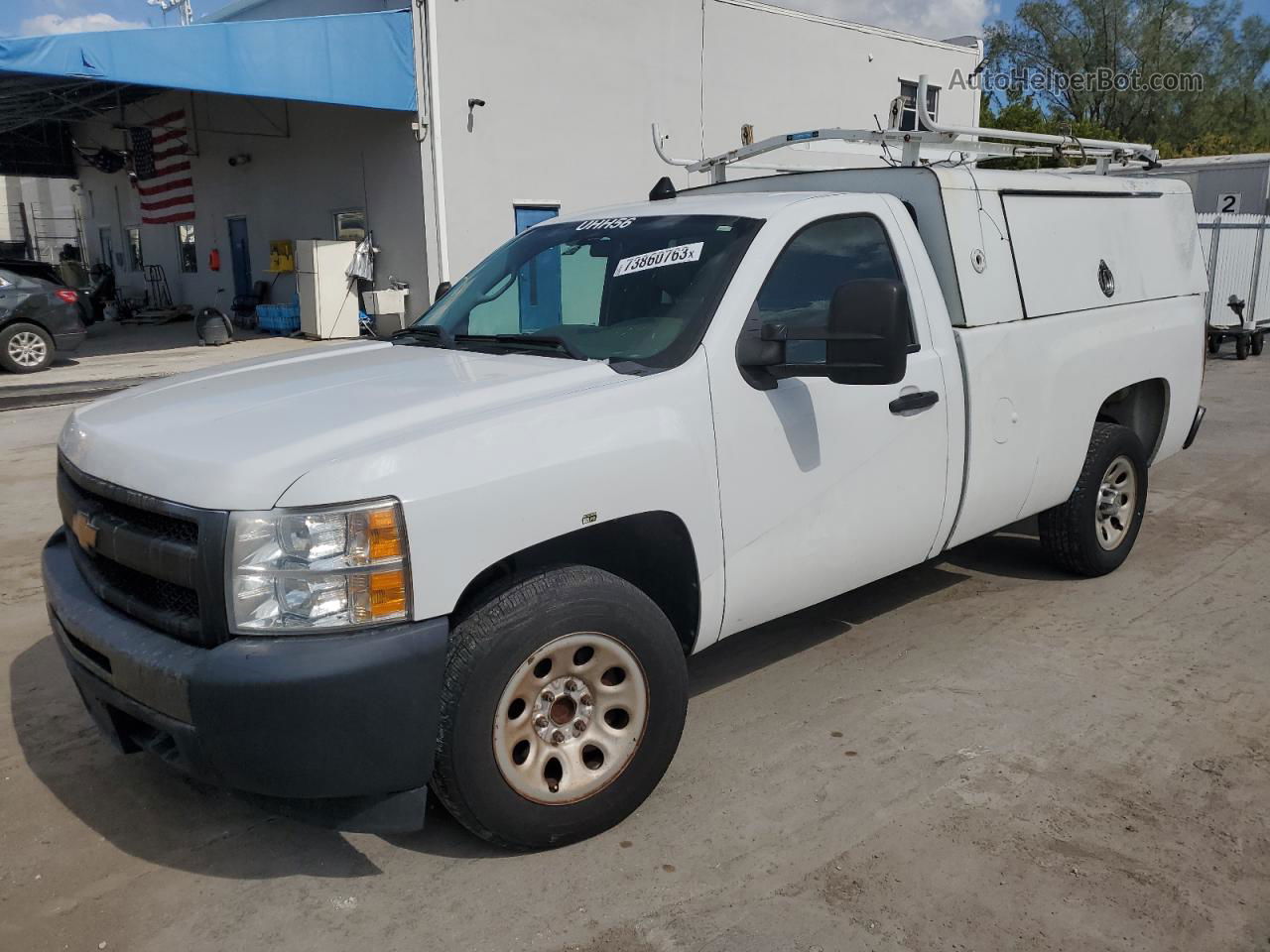 2013 Chevrolet Silverado C1500 White vin: 1GCNCPEX3DZ267209