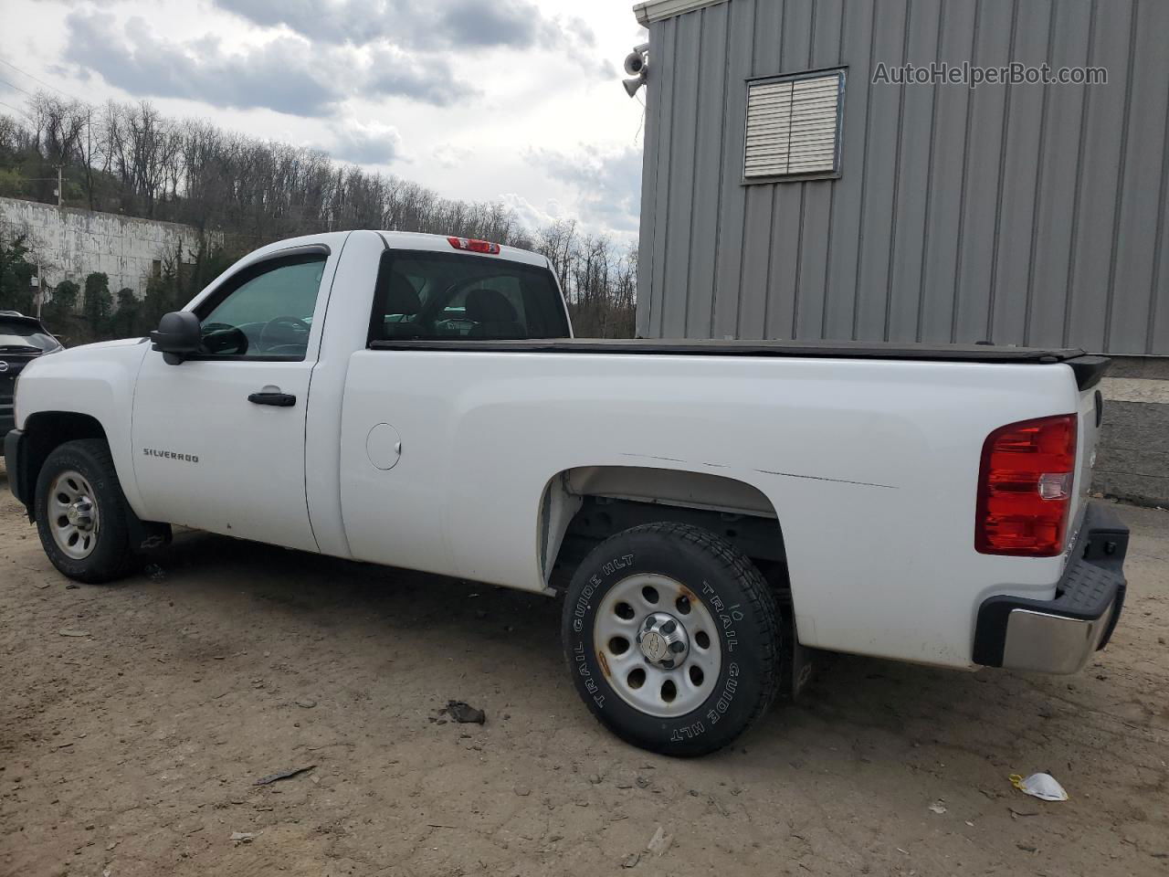 2013 Chevrolet Silverado C1500 White vin: 1GCNCPEX7DZ413451