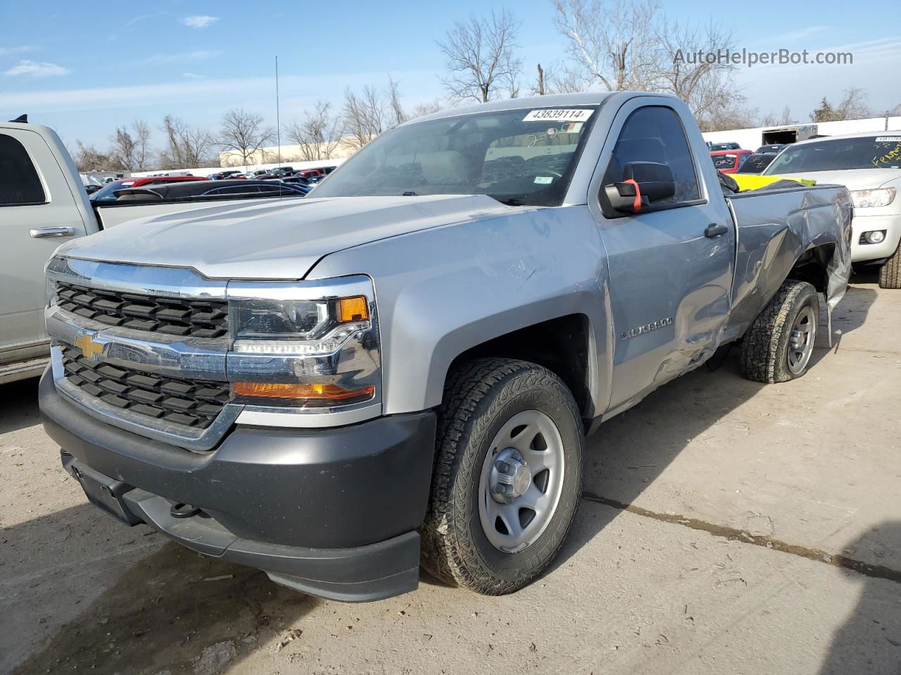 2018 Chevrolet Silverado K1500 Silver vin: 1GCNKNEC7JZ145467