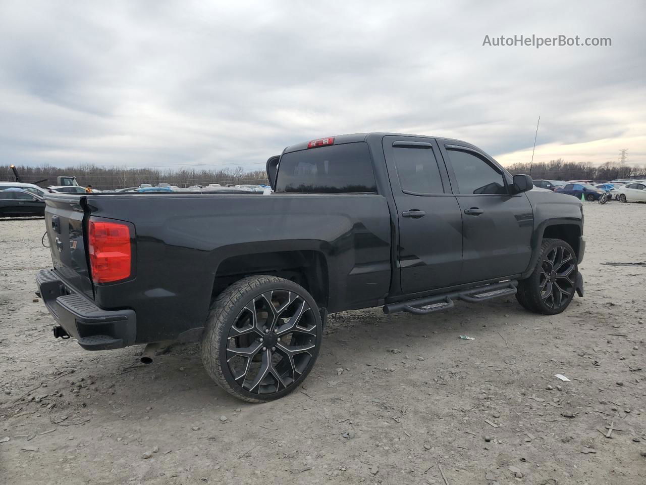 2016 Chevrolet Silverado C1500 Черный vin: 1GCRCNEC9GZ317876