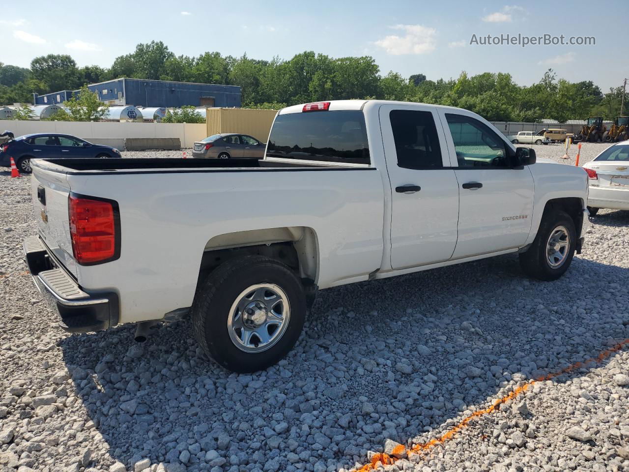 2018 Chevrolet Silverado C1500 White vin: 1GCRCNEC9JZ276642