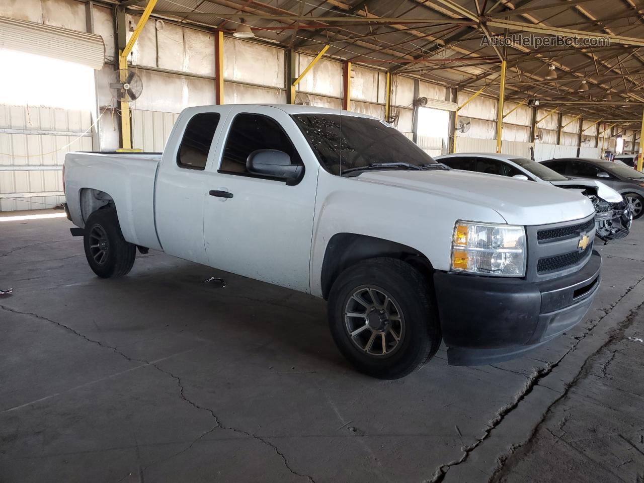 2012 Chevrolet Silverado C1500 White vin: 1GCRCPEA3CZ342440