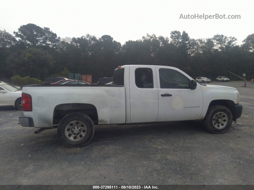 2013 Chevrolet Silverado 1500 Work Truck White vin: 1GCRCPEA7DZ335783